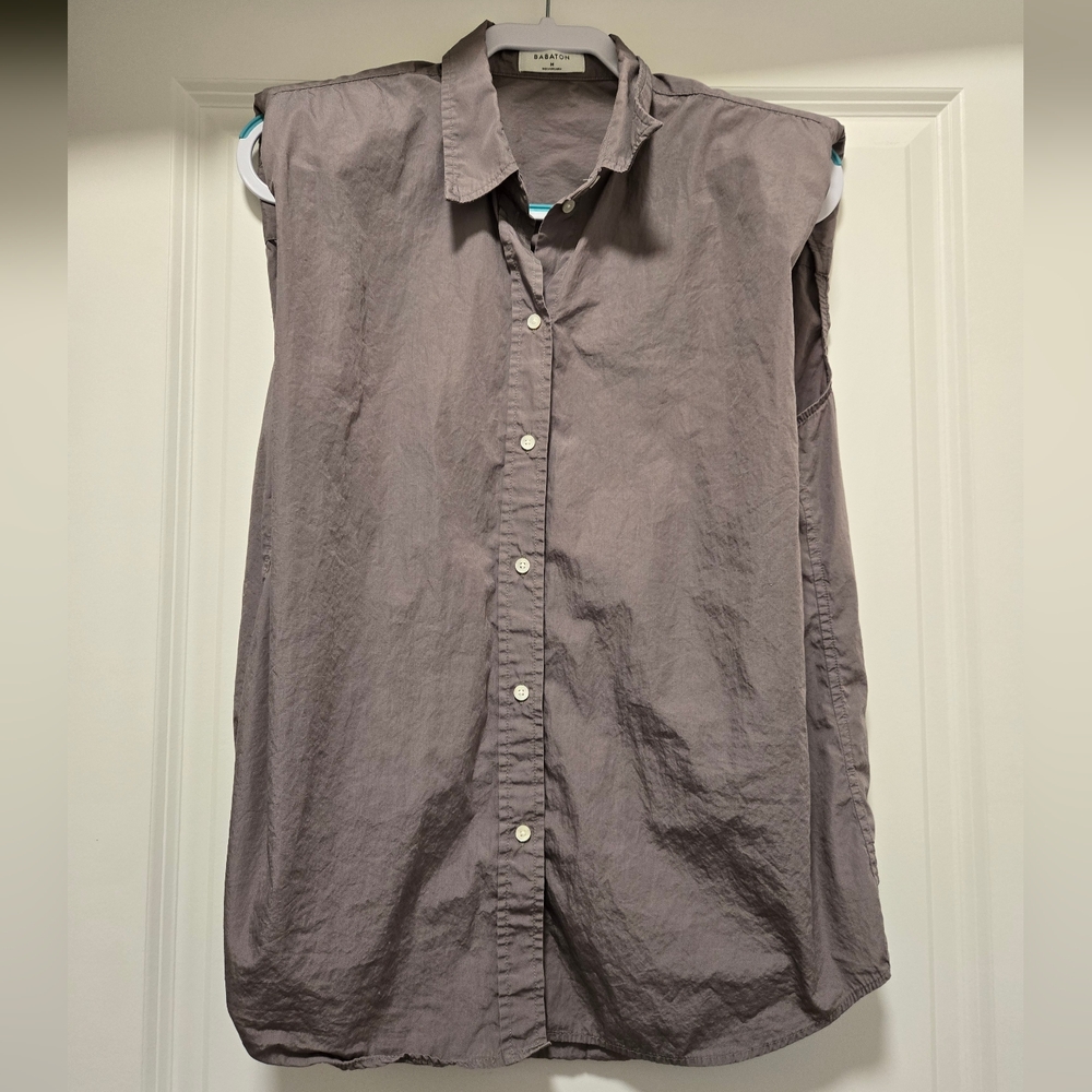 Aritzia Babaton Button Up Sleeveless Top Shoulder Pad ‎ - Size M